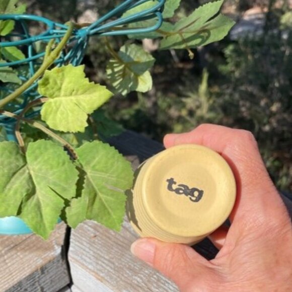 CUTE!  Blue Bird Metal Topiary Candle Holder - Picture 7 of 11